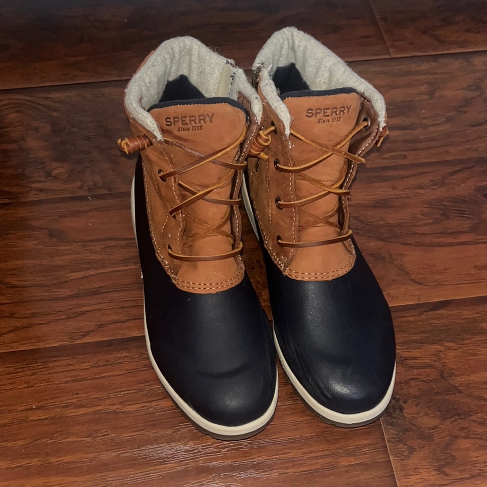 sperry boots